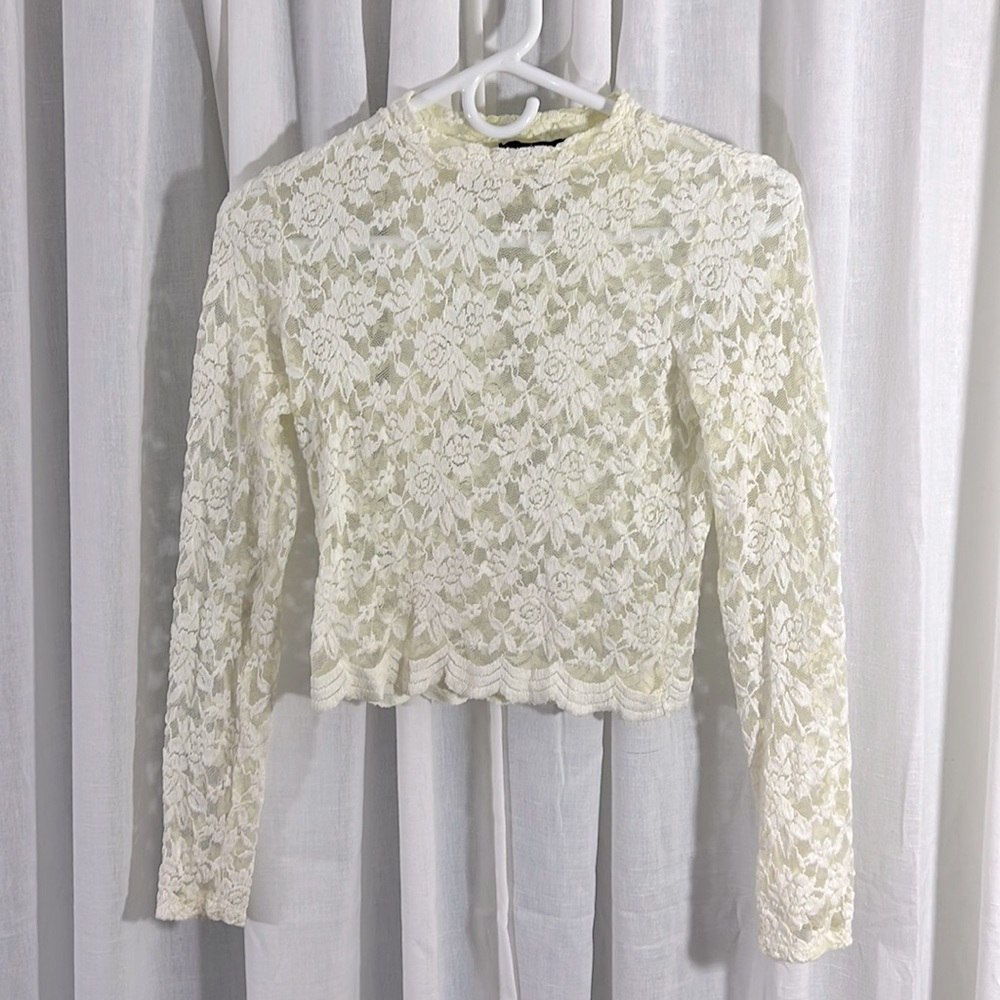Women’s Ivory Sheer Lace Long Sleeve Crop Top Size S